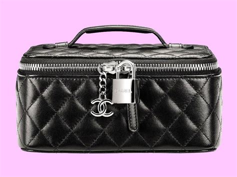 chanel makeup bags.